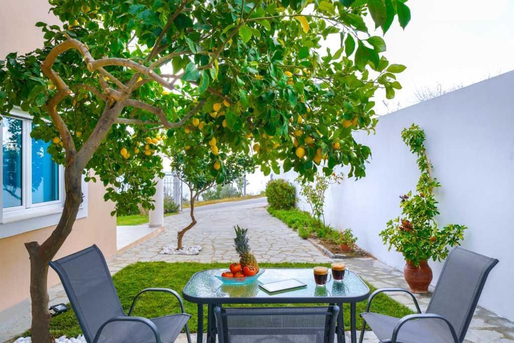 El Mare Seaside Retreats - Bespoke Luxury Getaways Villa Limenaria  Exterior photo
