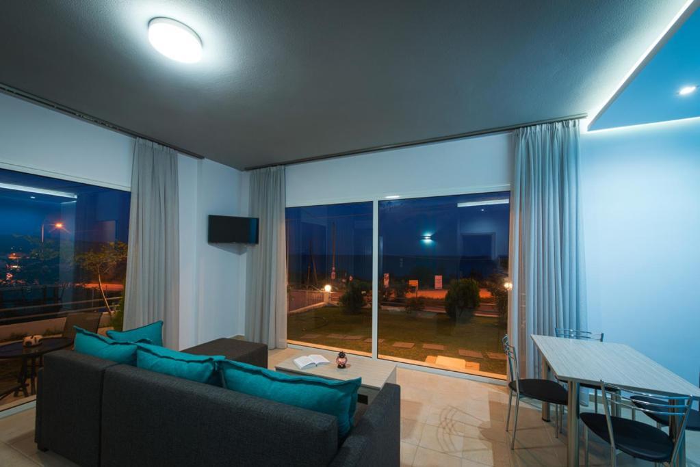 El Mare Seaside Retreats - Bespoke Luxury Getaways Villa Limenaria  Exterior photo